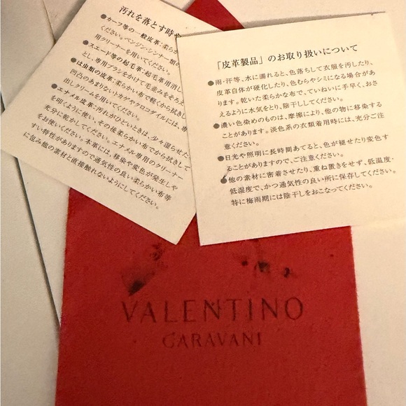 Vintage Valentino Garavani Gray Floral Shoulder Bag - Picture 8 of 11